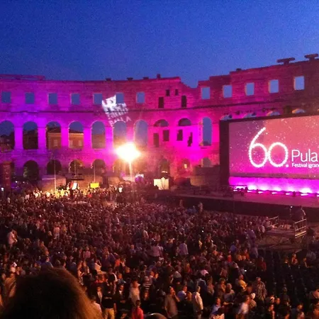 In - Istrien 11100 Apartman Póla