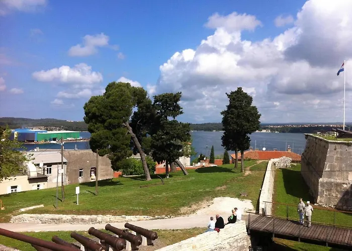 Studio In Pula - Istrien 11100 Pula