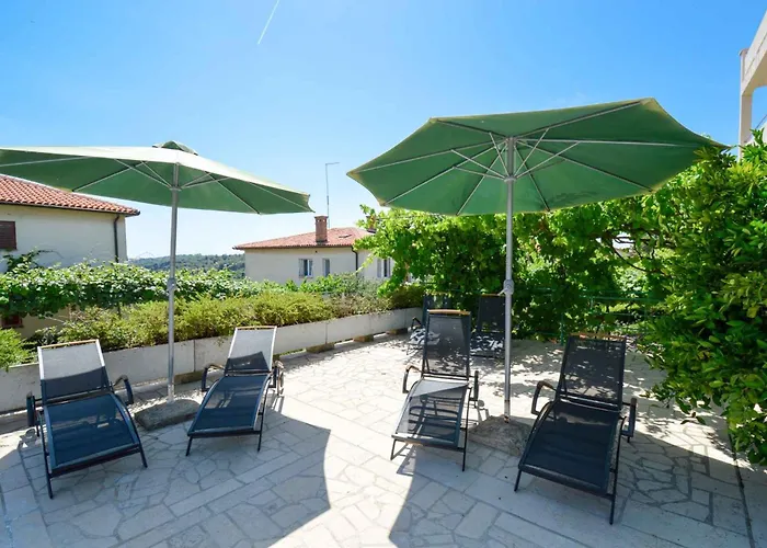 In - Istrien 11100 풀라