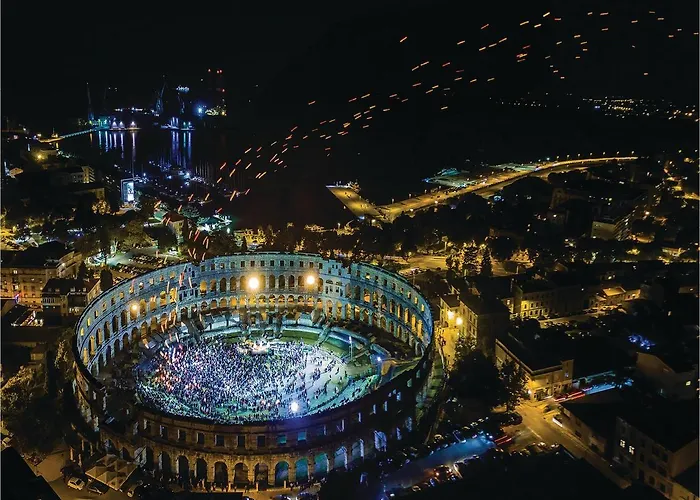 In - Istrien 11100 * 풀라