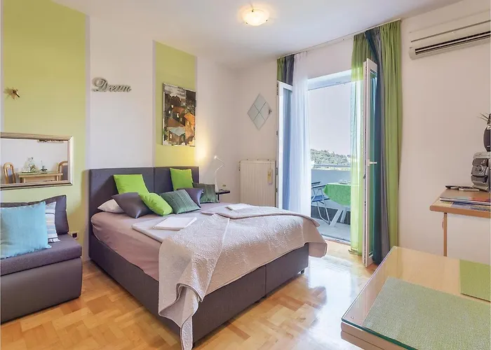 In - Istrien 11100 아파트 *