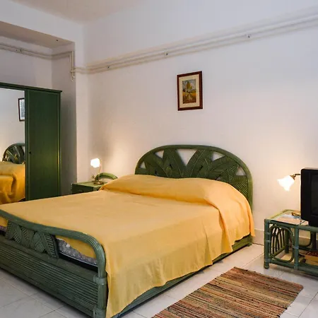 Studio In Pula/Istrien 11100